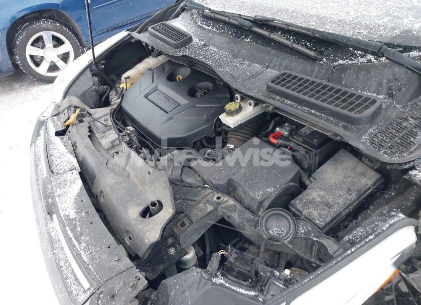 Photo 10 of 2015 Ford Escape SE (VIN 1FMCU0G90FUB38382)