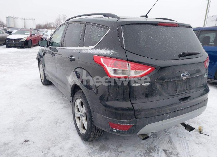 Photo 3 of 2015 Ford Escape SE (VIN 1FMCU0G90FUB38382)
