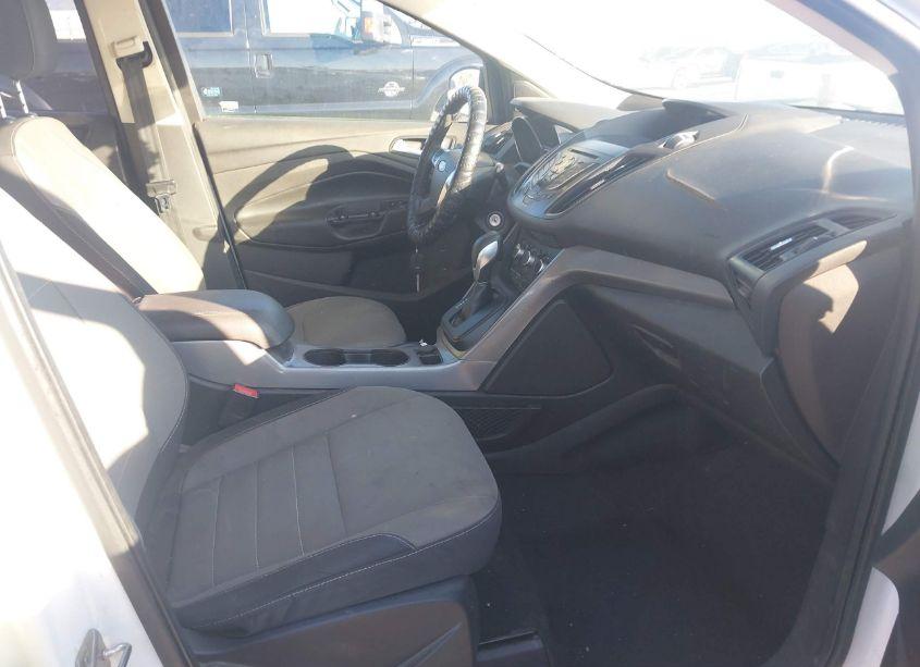 Photo 5 of 2015 Ford Escape SE (VIN 1FMCU0G90FUC07703)