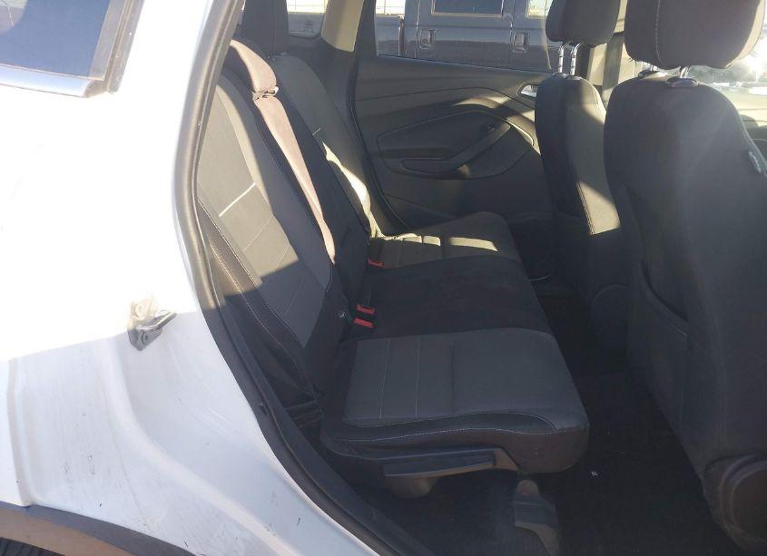 Photo 8 of 2015 Ford Escape SE (VIN 1FMCU0G90FUC07703)
