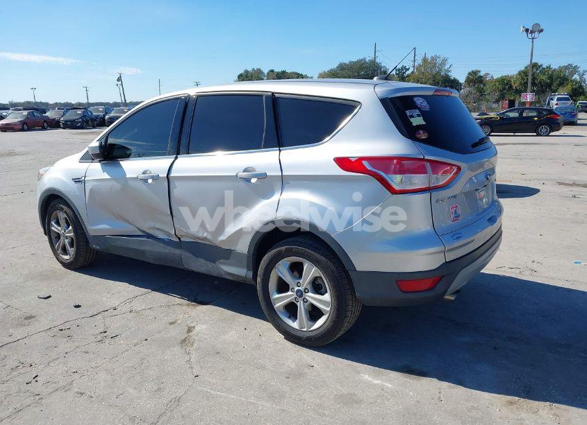 Photo 14 of 2016 Ford Escape SE (VIN 1FMCU0G90GUA32256)