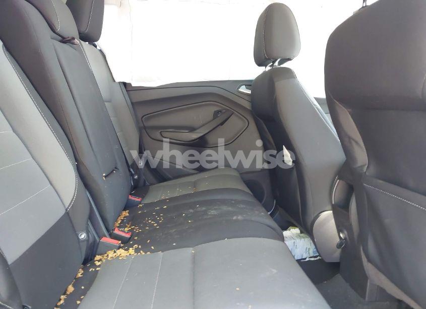 Photo 8 of 2016 Ford Escape SE (VIN 1FMCU0G90GUA32256)