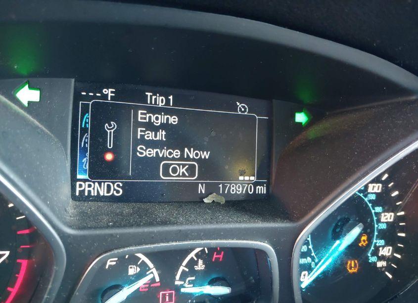 Photo 15 of 2016 Ford Escape SE (VIN 1FMCU0G90GUB12883)