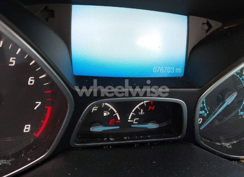 Photo 15 of 2016 Ford Escape SE (VIN 1FMCU0G90GUB57287)