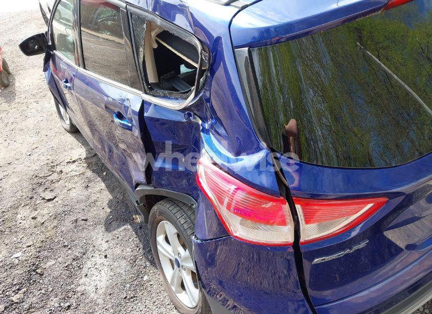 Photo 3 of 2016 Ford Escape SE (VIN 1FMCU0G90GUB57287)