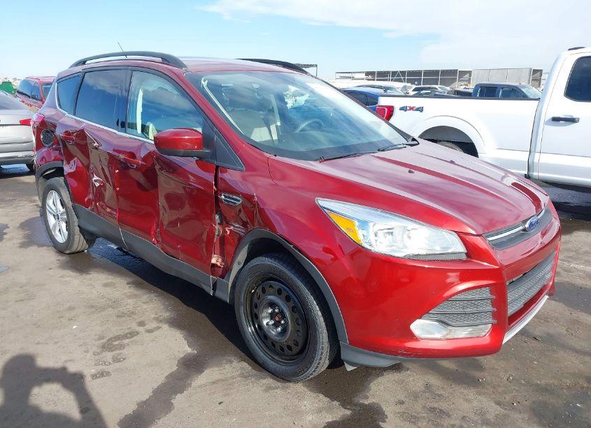 2016 Ford Escape SE (VIN 1FMCU0G90GUC66557) main photo