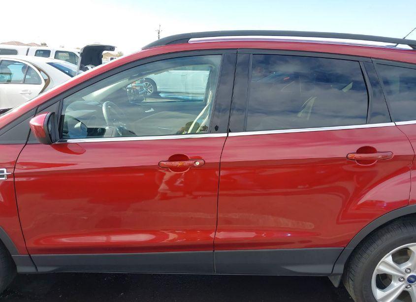 Photo 14 of 2016 Ford Escape SE (VIN 1FMCU0G90GUC66557)