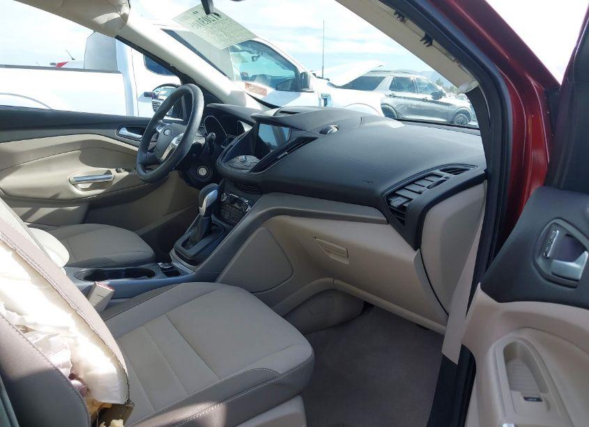 Photo 5 of 2016 Ford Escape SE (VIN 1FMCU0G90GUC66557)