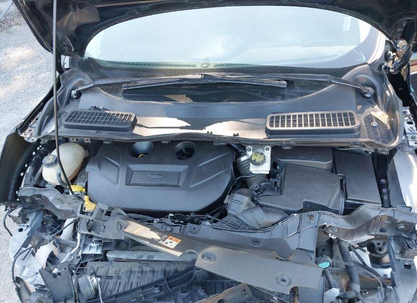 Photo 10 of 2017 Ford Escape SE (VIN 1FMCU0G90HUB04347)