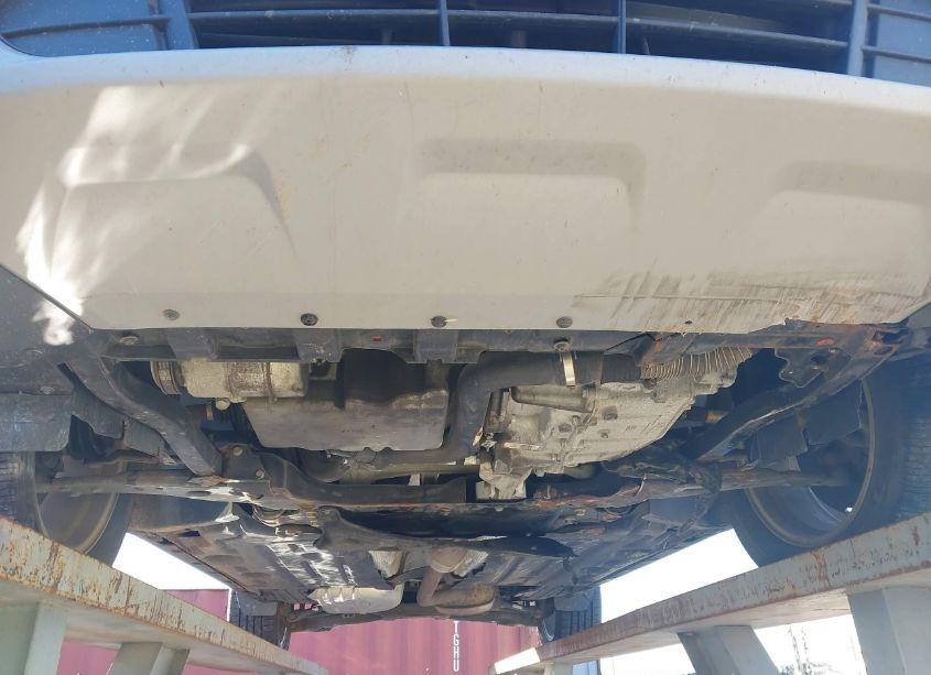 Photo 6 of 2017 Ford Escape SE (VIN 1FMCU0G90HUE15826)