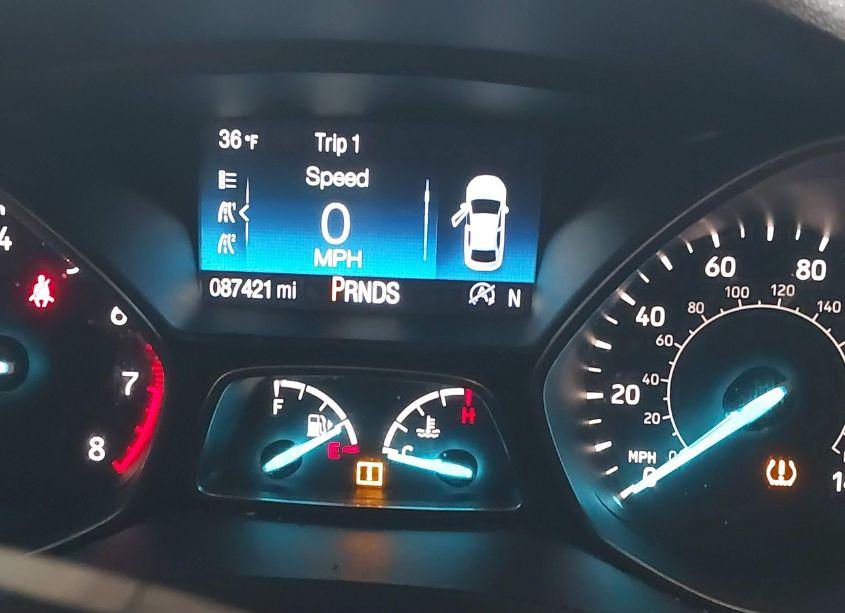 Photo 7 of 2017 Ford Escape SE (VIN 1FMCU0G90HUF10564)