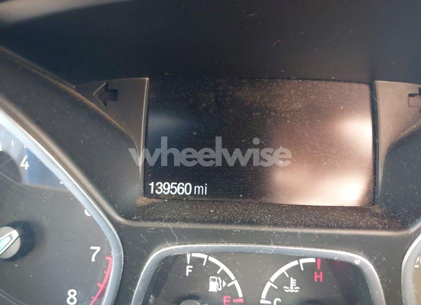 Photo 7 of 2018 Ford Escape SE (VIN 1FMCU0G90JUB49083)