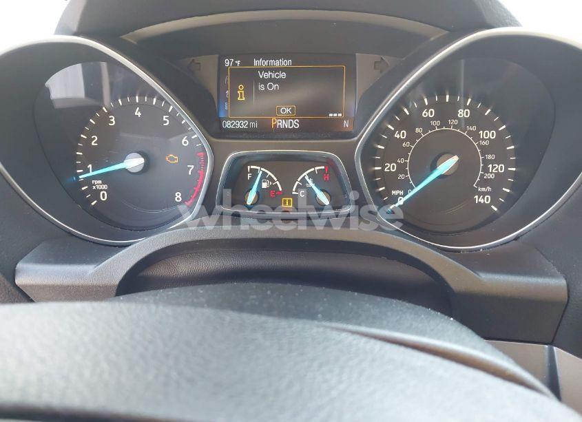 Photo 7 of 2018 Ford Escape SE (VIN 1FMCU0G90JUB49326)