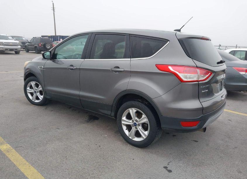 Photo 3 of 2013 Ford Escape SE (VIN 1FMCU0G91DUC02815)
