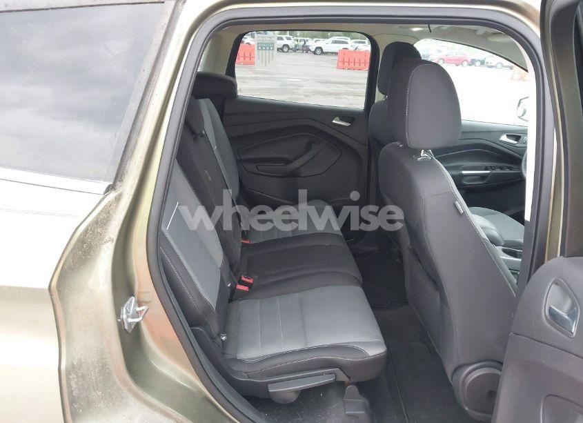 Photo 8 of 2013 Ford Escape SE (VIN 1FMCU0G91DUD85875)