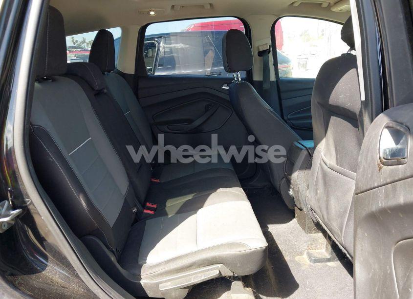 Photo 8 of 2015 Ford Escape SE (VIN 1FMCU0G91FUA18588)