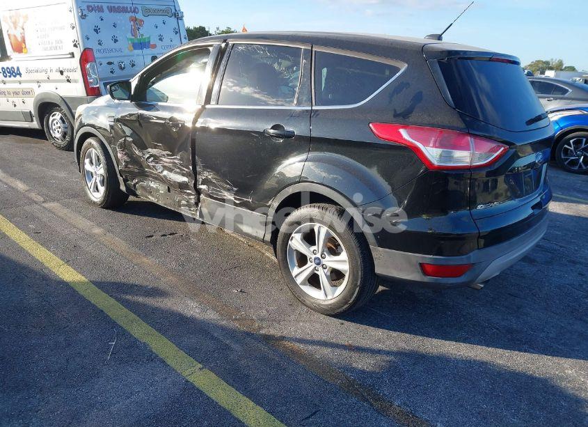 Photo 3 of 2015 Ford Escape SE (VIN 1FMCU0G91FUA80654)