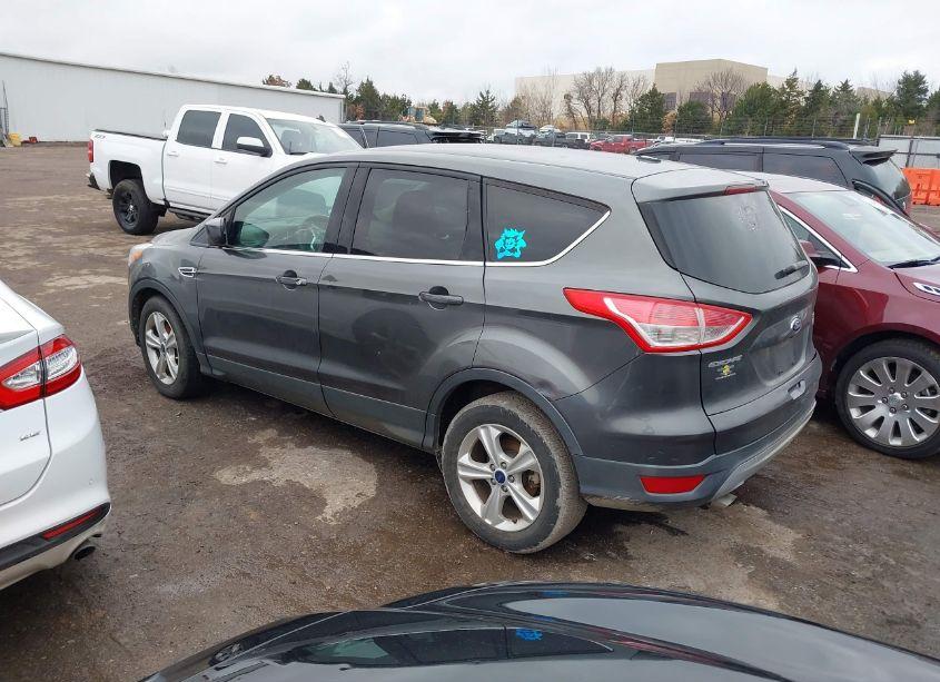 Photo 3 of 2015 Ford Escape SE (VIN 1FMCU0G91FUB88630)