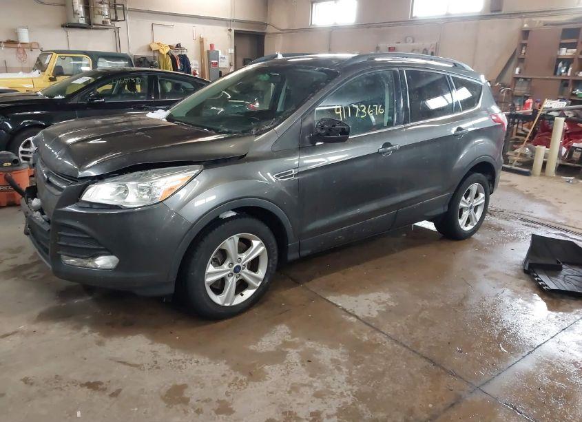 Photo 2 of 2015 Ford Escape SE (VIN 1FMCU0G91FUC45506)