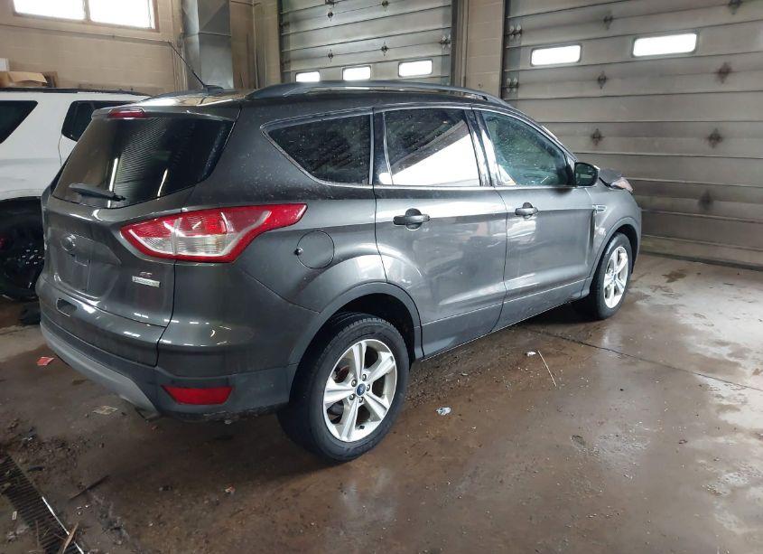 Photo 4 of 2015 Ford Escape SE (VIN 1FMCU0G91FUC45506)