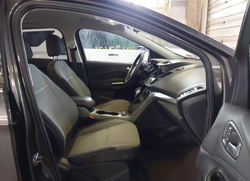 Photo 5 of 2015 Ford Escape SE (VIN 1FMCU0G91FUC45506)