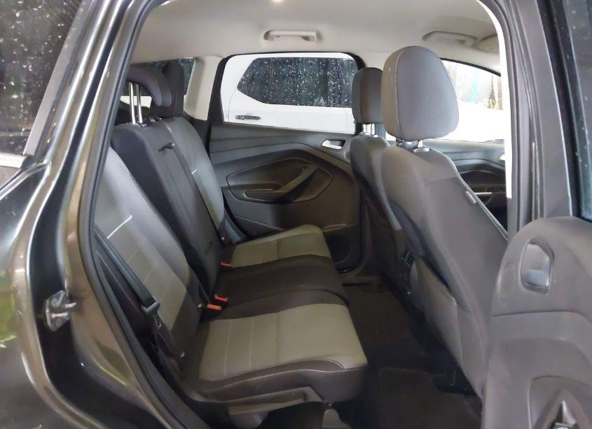 Photo 8 of 2015 Ford Escape SE (VIN 1FMCU0G91FUC45506)