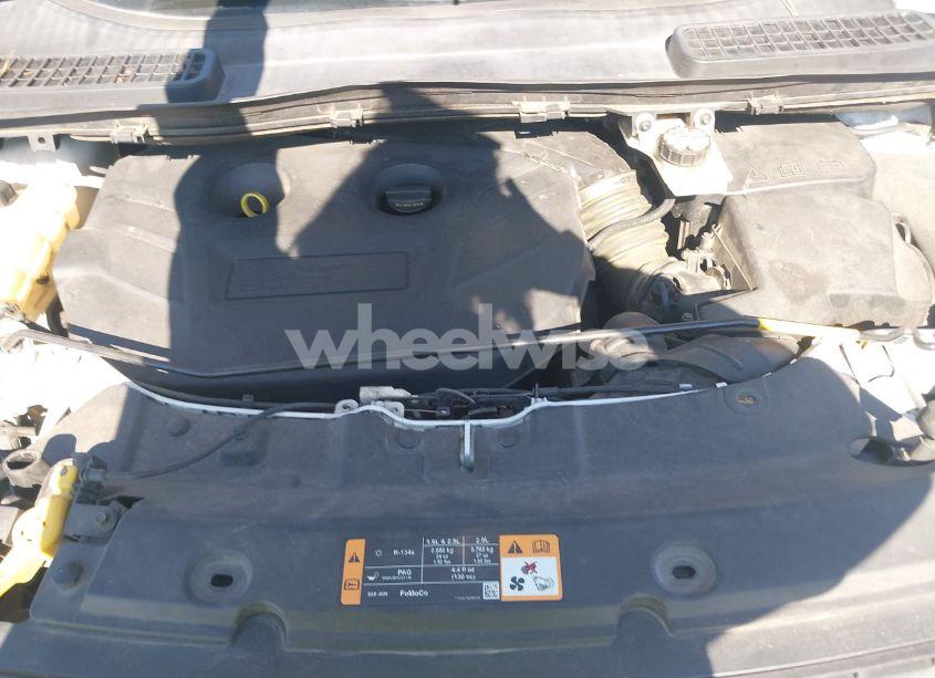 Photo 10 of 2016 Ford Escape SE (VIN 1FMCU0G91GUA99691)