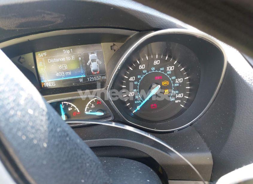 Photo 7 of 2016 Ford Escape SE (VIN 1FMCU0G91GUA99691)