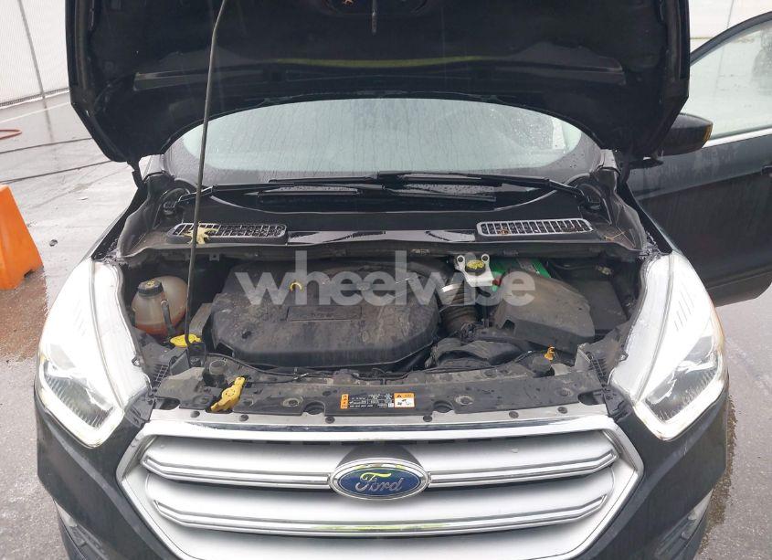 Photo 10 of 2017 Ford Escape SE (VIN 1FMCU0G91HUA48001)