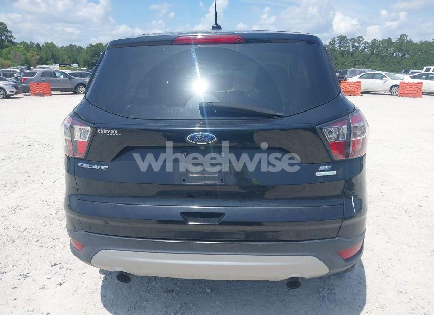 Photo 16 of 2017 Ford Escape SE (VIN 1FMCU0G91HUA95450)