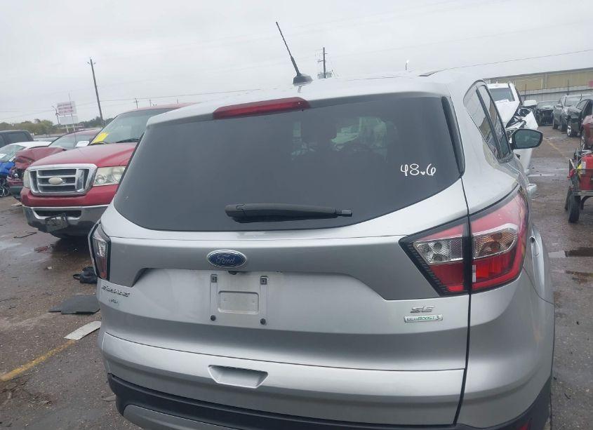 Photo 16 of 2017 Ford Escape SE (VIN 1FMCU0G91HUC97320)