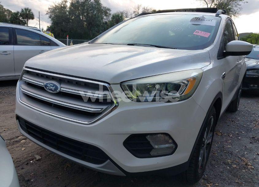 Photo 12 of 2017 Ford Escape SE (VIN 1FMCU0G91HUE64758)