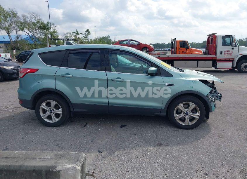 Photo 14 of 2013 Ford Escape SE (VIN 1FMCU0G92DUB36694)