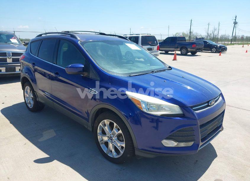 2013 Ford Escape SE (VIN 1FMCU0G92DUC08574) main photo