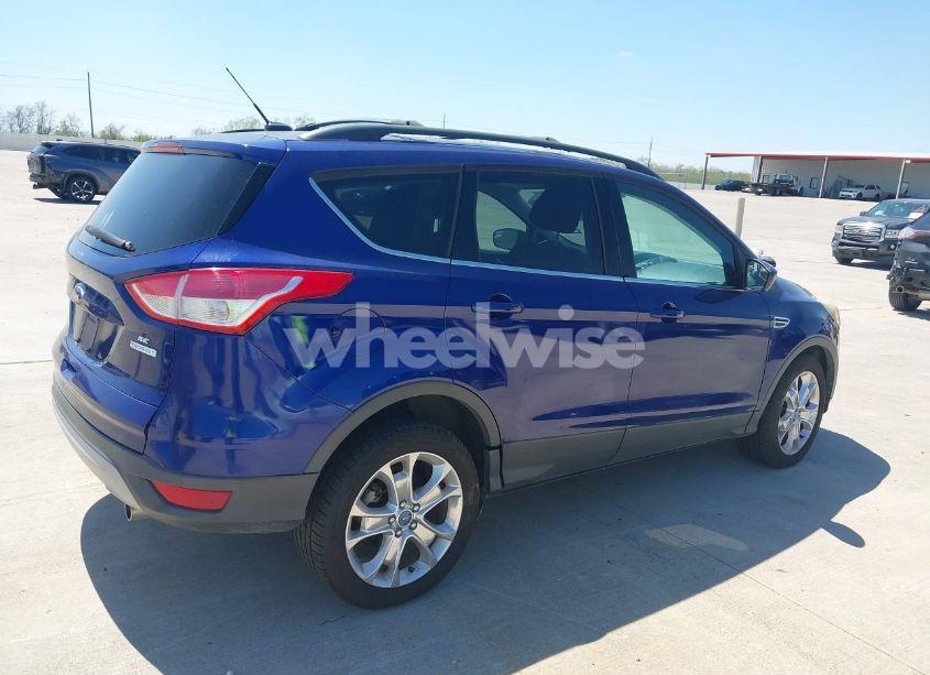 Photo 4 of 2013 Ford Escape SE (VIN 1FMCU0G92DUC08574)