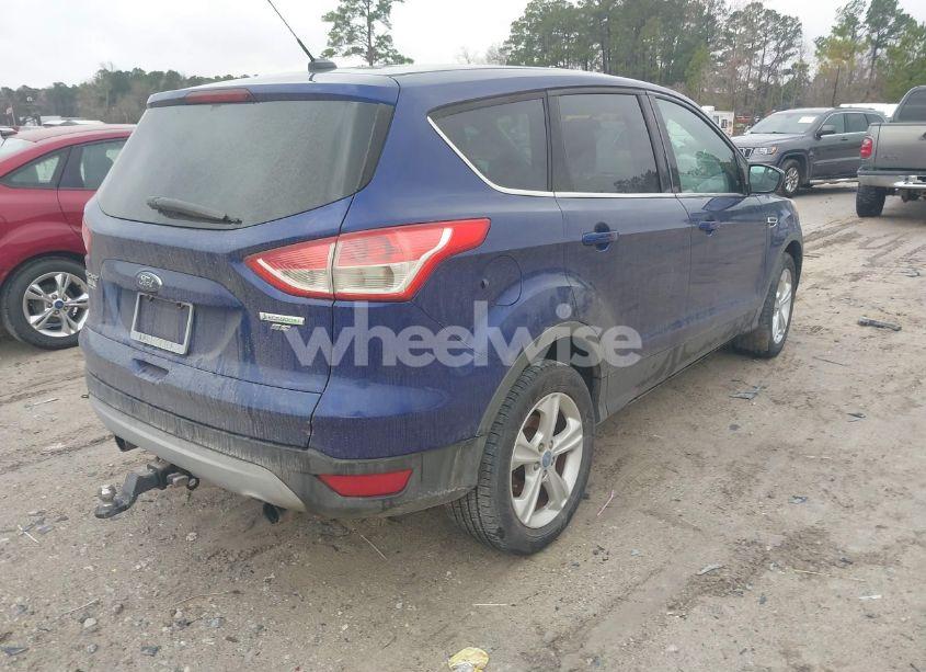 Photo 4 of 2013 Ford Escape SE (VIN 1FMCU0G92DUC09160)