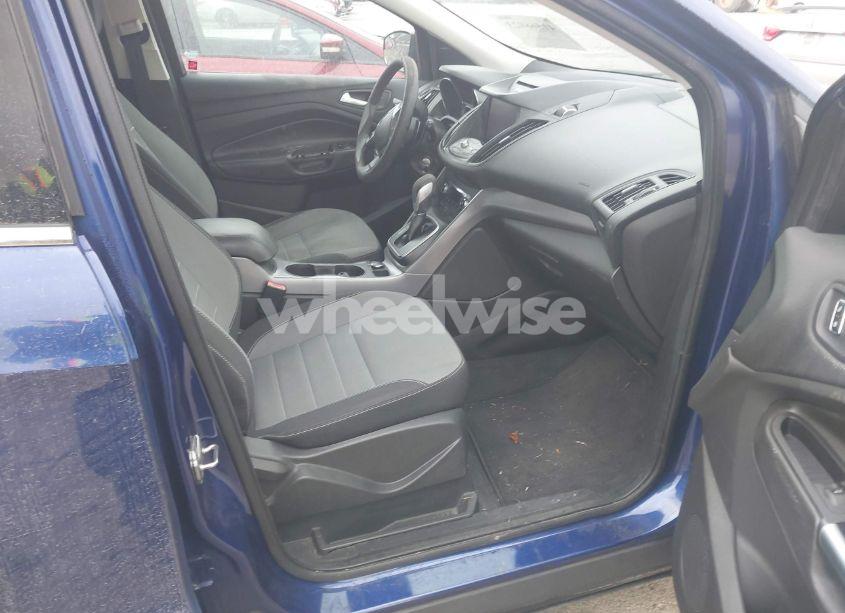 Photo 5 of 2013 Ford Escape SE (VIN 1FMCU0G92DUC09160)