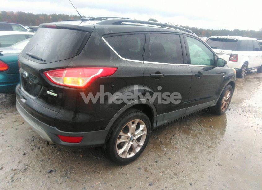 Photo 4 of 2013 Ford Escape SE (VIN 1FMCU0G92DUC18960)