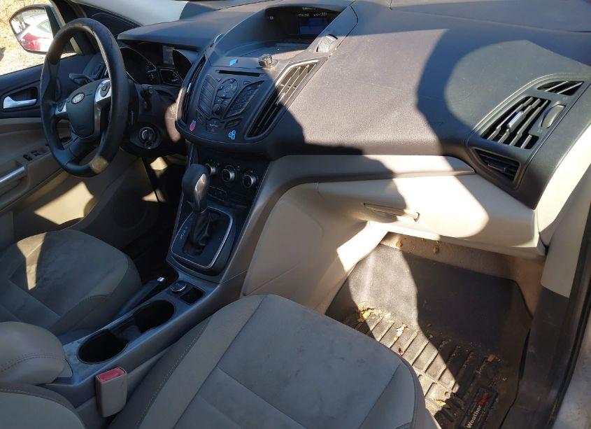 Photo 5 of 2013 Ford Escape SE (VIN 1FMCU0G92DUC98986)