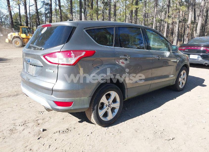 Photo 4 of 2014 Ford Escape SE (VIN 1FMCU0G92EUA06190)