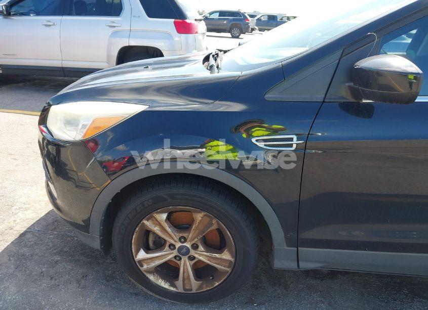 Photo 12 of 2014 Ford Escape SE (VIN 1FMCU0G92EUA30215)