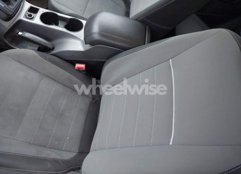 Photo 16 of 2014 Ford Escape SE (VIN 1FMCU0G92EUC15946)