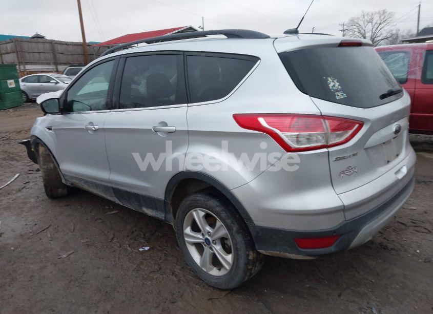 Photo 3 of 2014 Ford Escape SE (VIN 1FMCU0G92EUC15946)