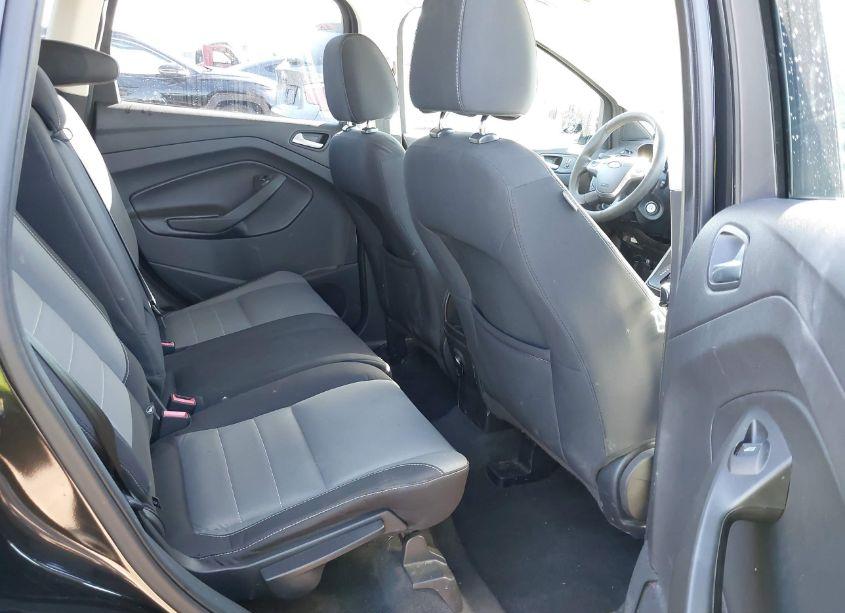 Photo 8 of 2015 Ford Escape SE (VIN 1FMCU0G92FUA10287)