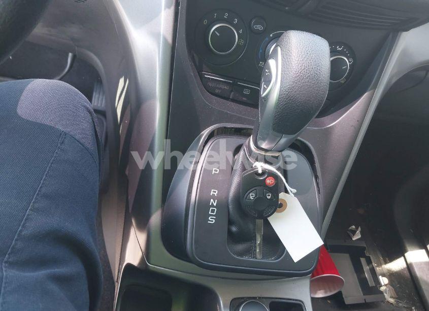 Photo 11 of 2016 Ford Escape SE (VIN 1FMCU0G92GUC59979)