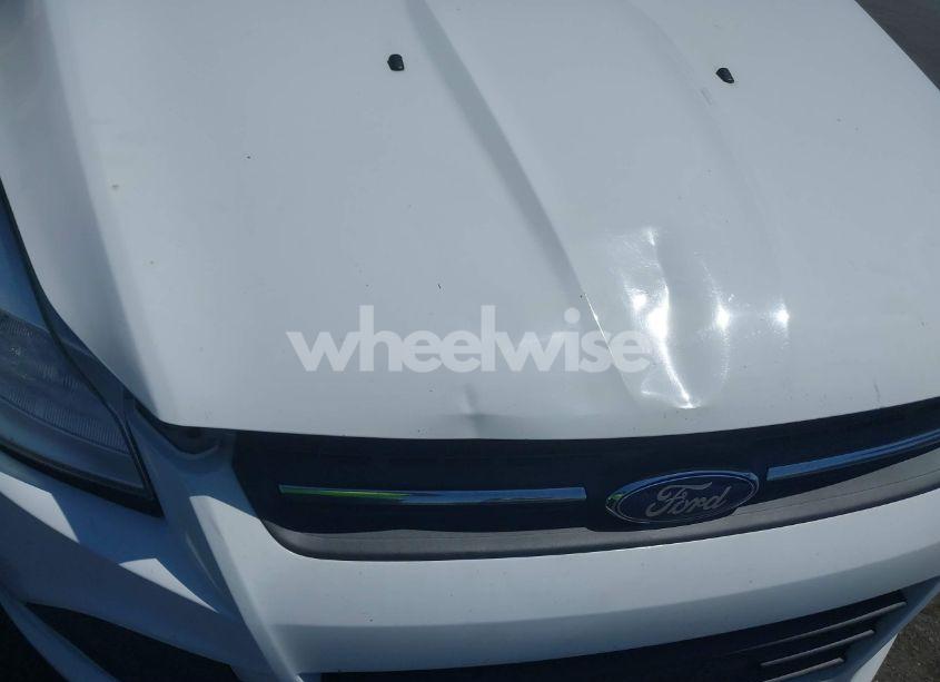 Photo 12 of 2016 Ford Escape SE (VIN 1FMCU0G92GUC59979)