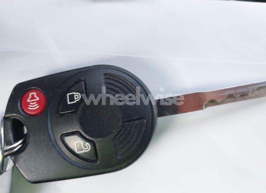 Photo 11 of 2017 Ford Escape SE (VIN 1FMCU0G92HUB72228)