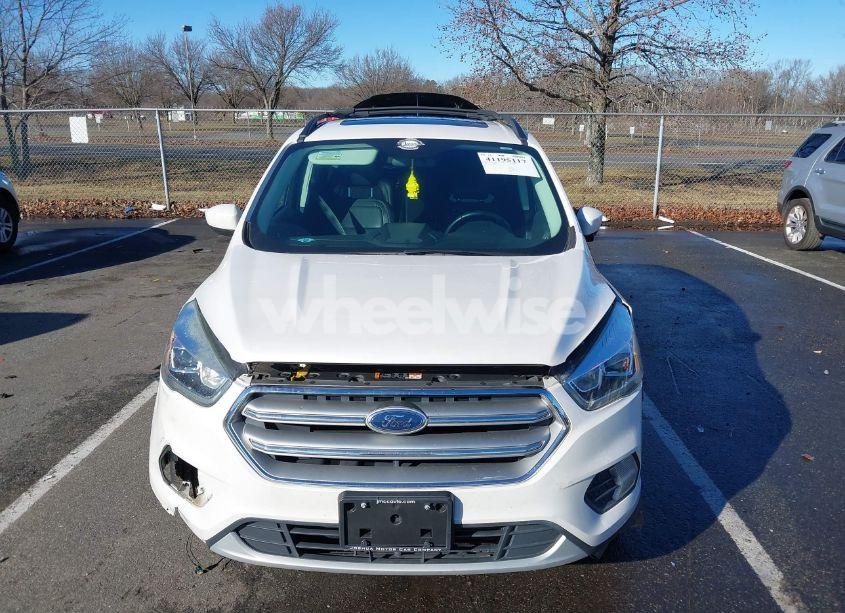 Photo 12 of 2017 Ford Escape SE (VIN 1FMCU0G92HUB72228)