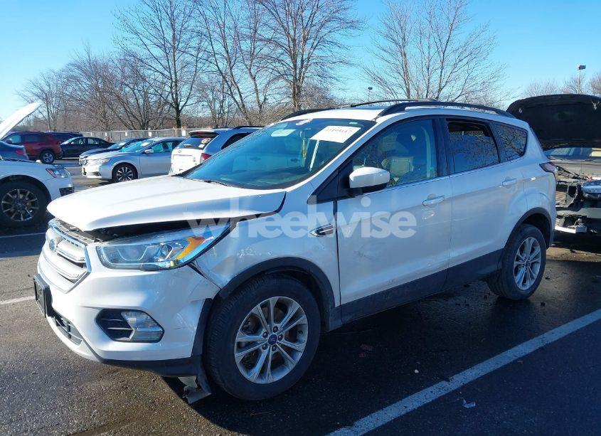 Photo 6 of 2017 Ford Escape SE (VIN 1FMCU0G92HUB72228)