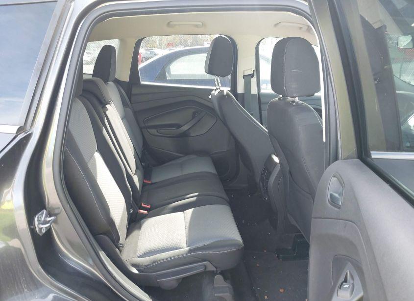 Photo 8 of 2017 Ford Escape SE (VIN 1FMCU0G92HUC52872)